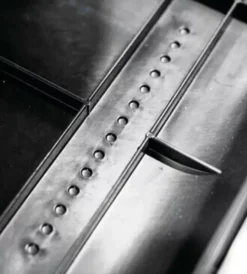 Box tetto per auto 320 litri in polipropilene nero - 60132><noscript><img width=