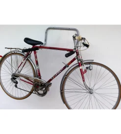 Portabici a parete bracci richiudibili>